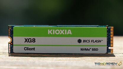 Kioxia XG8 Review